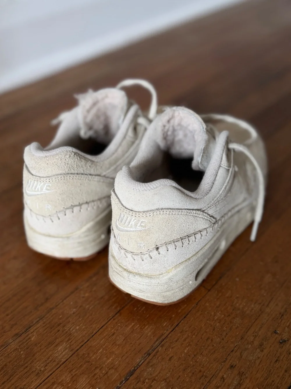 Nike Air Max 1 Sherpa Birch (Women's 8) - Picture 2 of 6